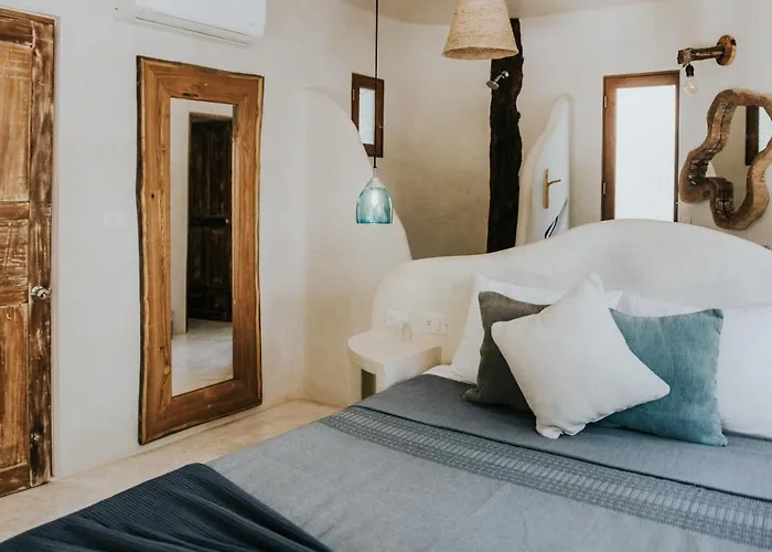 Pousada Zorba Homes