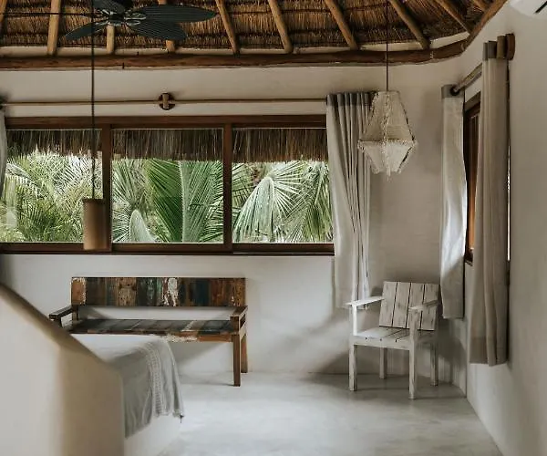 Zorba Homes * Tulum