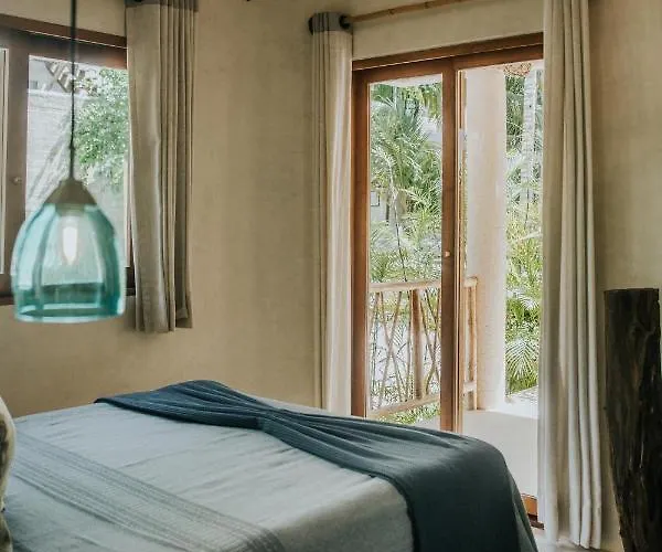 Zorba Homes Tulum