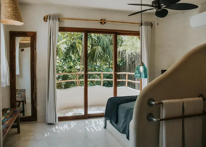 Zorba Homes Tulum