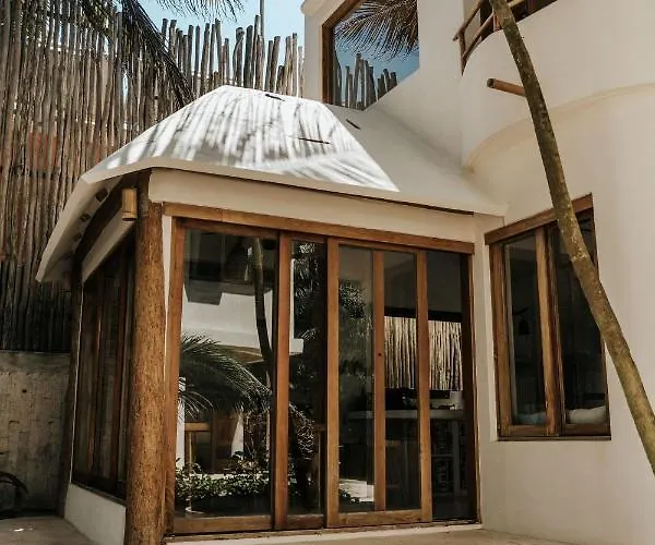 Pousada Zorba Homes *