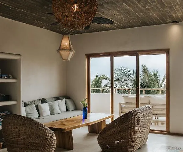 Pousada Zorba Homes
